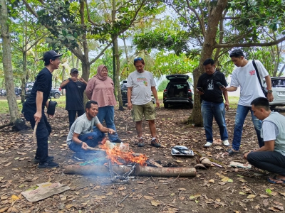 Jelang Ramadan 1446 H, Warga Pangandaran Ramai Kunjungi Pantai Madasari Pangandaran untuk Munggahan 