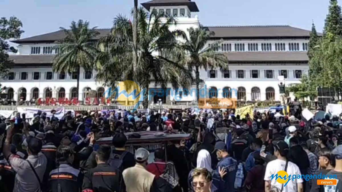 Pelaku Wisata Pangandaran Ikut Aksi Solidaritas di Bandung, Desak Pemerintah Perhatikan Lesunya Pariwisata