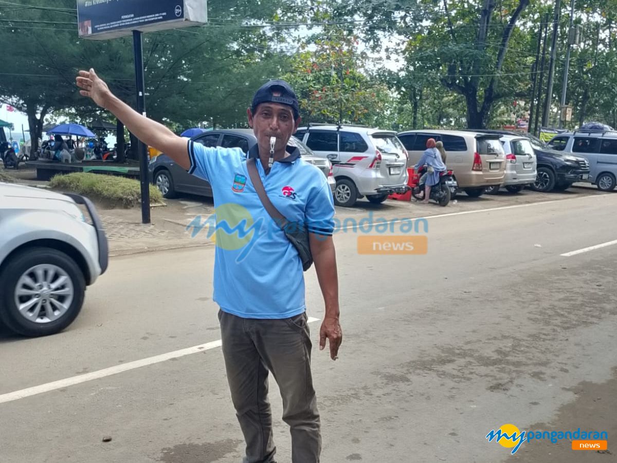 Pengelola Parkir Pangandaran Sediakan Nomor Aduan untuk Wisatawan