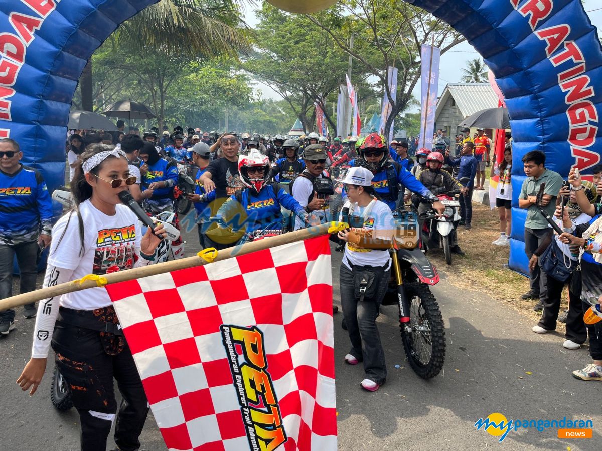 Ribuan Rider Ramaikan PETA 2026, Bupati Citra Pitriyami Lepas Peserta Trail Adventure di Pangandaran