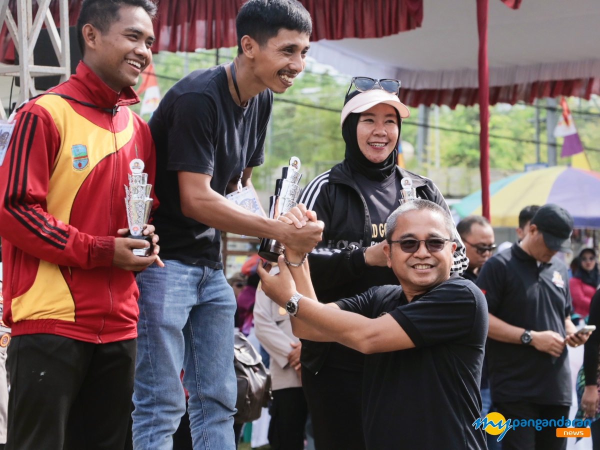 Ribuan Warga Pangandaran Meriahkan Kejuaraan Tarkam Kemenpora