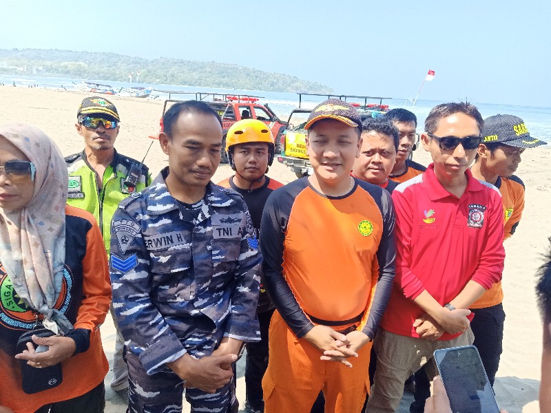 Hari ke 3, Tim SAR Gabungan Terus Berupaya Mencari Korban Tenggelam di Pantai Barat Pangandaran