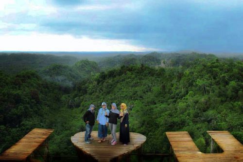 Pepedan Hills Bukit Selfie Pesona Baru di Utara Pangandaran