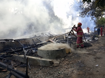 7 Rumah Bantuan Tsunami Pangandaran Ludes Terbakar di Blok Pacuan Kuda Legokjawa