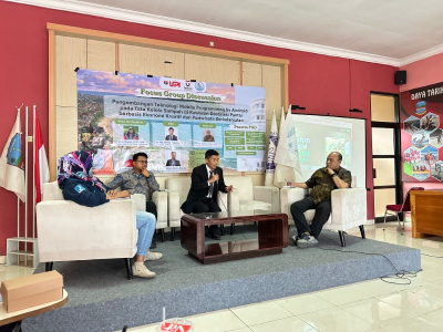 Akademisi UPI dan Telkom University Kenalkan Aplikasi Android Tata Kelola Sampah untuk Kawasan Pantai Pangandaran