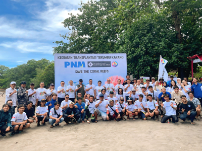 Aksi Selamatkan Laut, Seribu Bibit Karang Ditanam di Perairan Batukaras