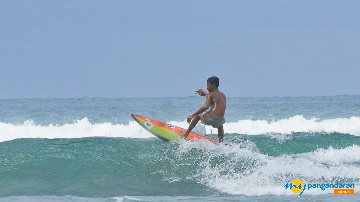 Batukaras Surf Festival 2024, Ratusan Peselancar dari Berbagai Negara Siap Berkompetisi di Pangandaran 