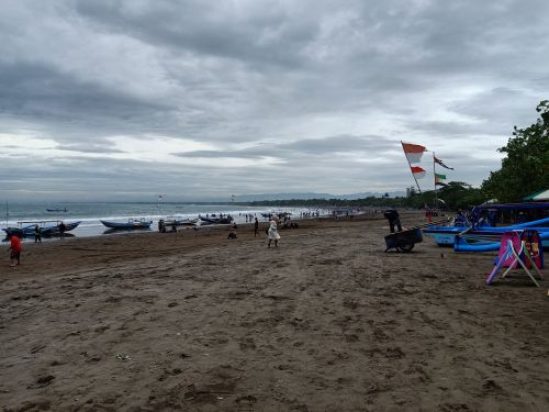 BMKG Jawa Barat: Libur Tahun Baru 2023 Pangandaran Aman Dikunjungi