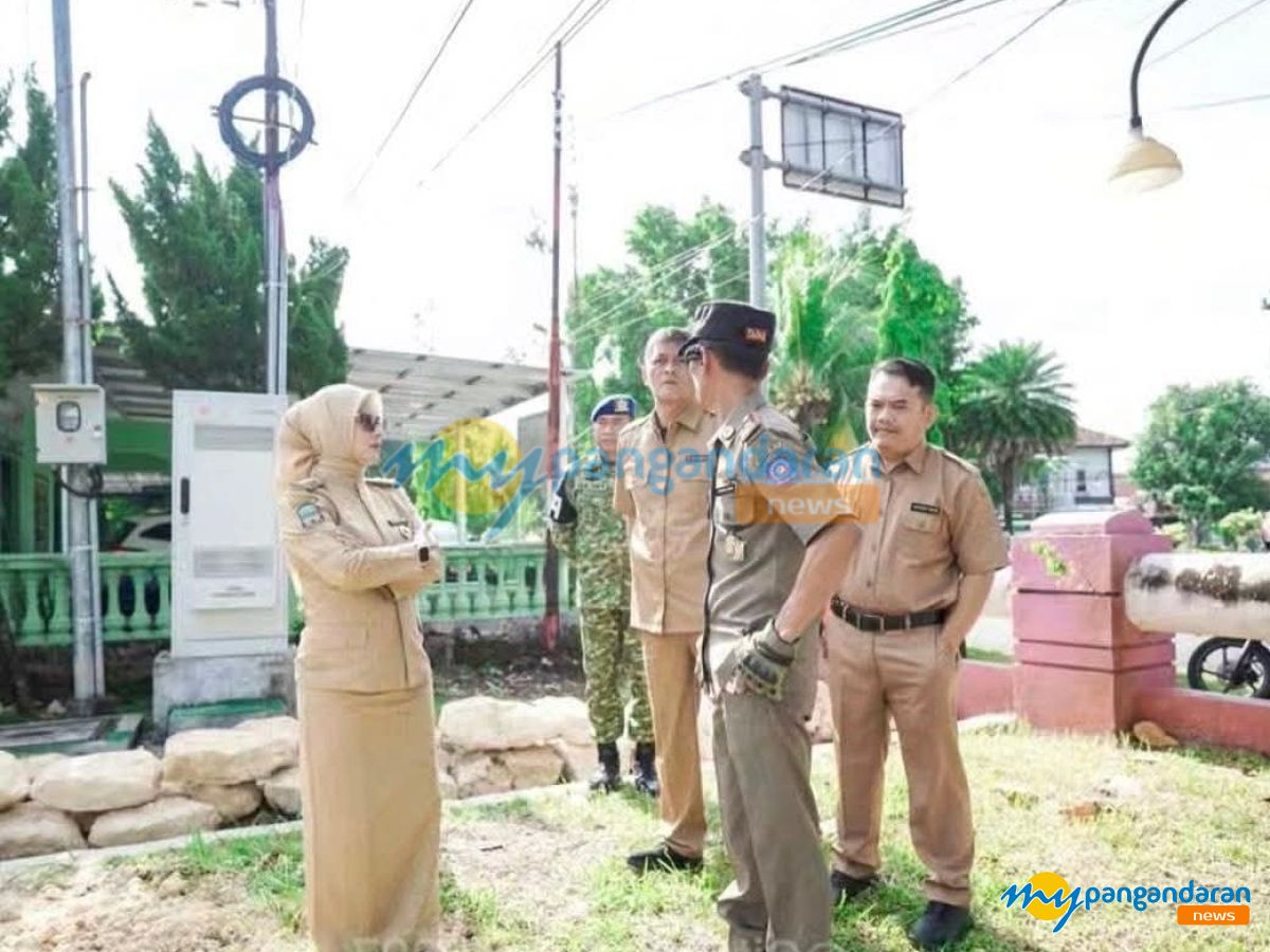 Bupati Citra Tinjau TIC Pangandaran, Fokus Layanan Informasi Wisata Nataru