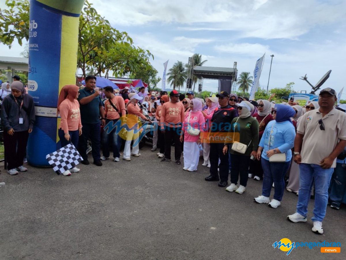 Bupati Pangandaran Hadiri dan Buka Porkes HKN ke-61 di Paamprokan, Ribuan Tenaga Kesehatan Ikuti Fun Run