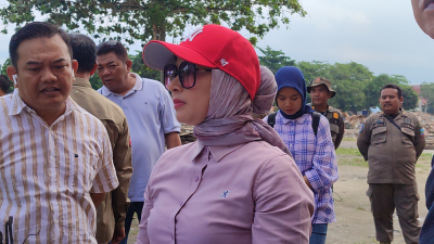 Bupati Pangandaran Tinjau Pembongkaran Aset Pasar Wisata, Target Rampung Sebelum 14 Juni 2025