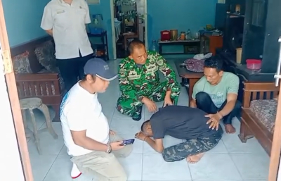 Dinsos Pangandaran Tangani Pria yang Kerap Keluar Rumah dan Lempari Rumah Warga 