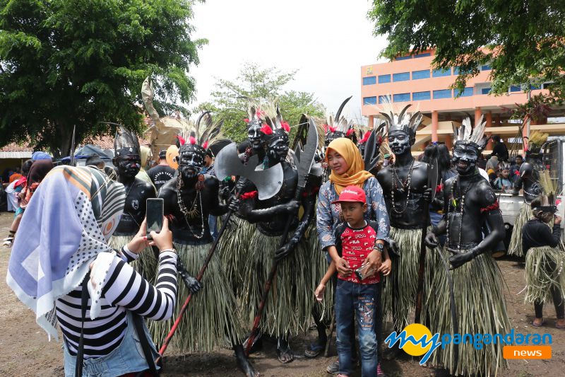 Foto: Unik, Karnaval Budaya Milangkala Kabupaten Pangandaran ke-7