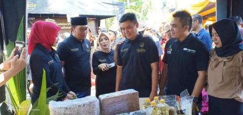Gubernur Jawa Barat Resmikan Bank Sampah di Pangandaran
