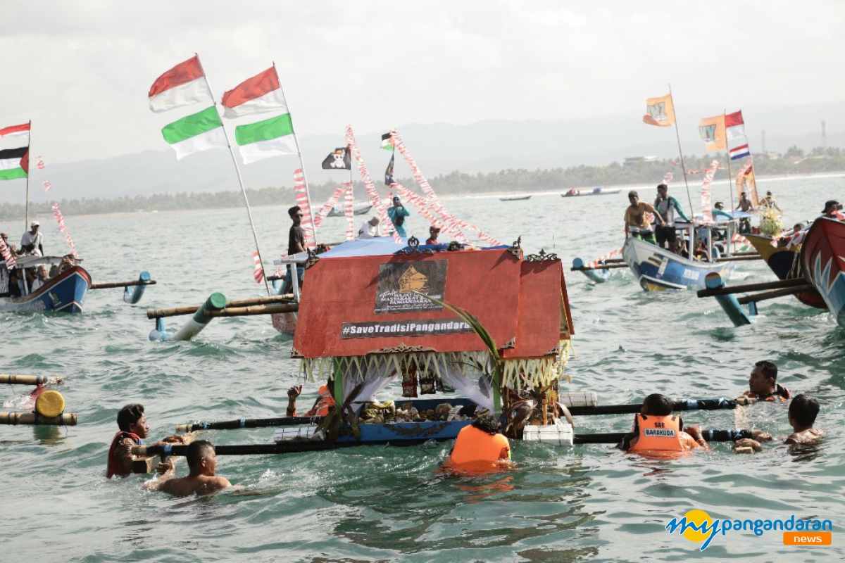 Hajat Laut Masyarakat Basisir Pangandaran, Tradisi Tahunan yang Penuh Makna