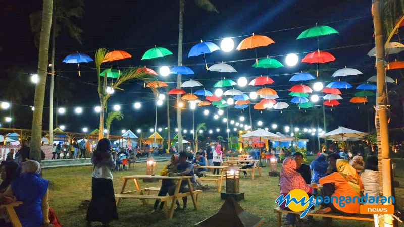 Hooba Beach Foodcourt, Wisata Kuliner Kekinian di Pangandaran