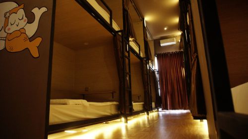 Hotel Kapsul Untuk Backpacker Hadir di Pangandaran
