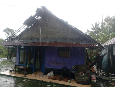 Hujan Disertai Angin Kencang Terjang Kecamatan Padaherang Pangandaran