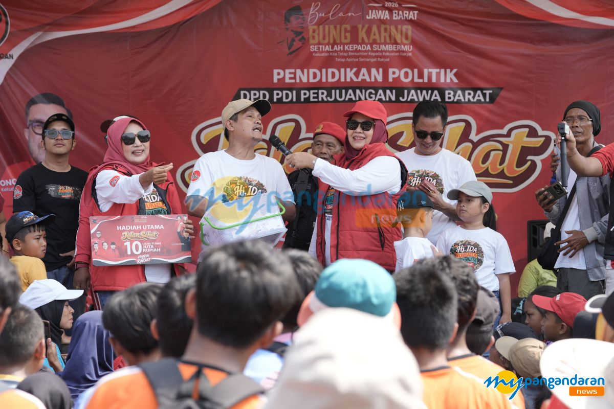 Ida Nurlaela Wiradinata Gaungkan Semangat Bung Karno dan Pancasila dalam Jalan Sehat di Pangandaran