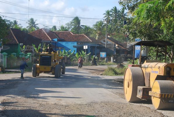 Kabupaten Pangandaran Mulai Berbenah, Beberapa Ruas Jalan Diperbaiki