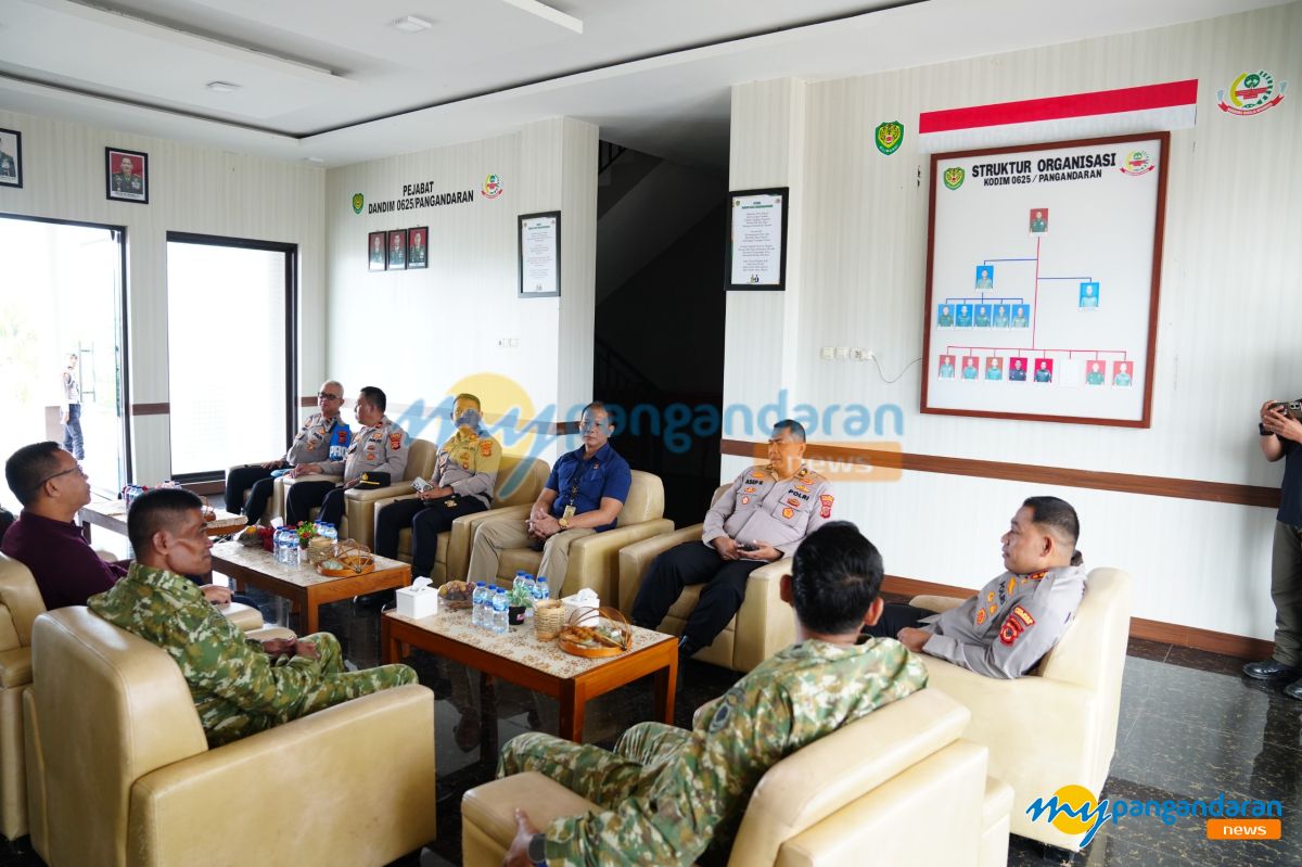 Kapolres Pangandaran Perkuat Sinergitas TNI-Polri Lewat Silaturahmi dengan Dandim 0625/Pangandaran