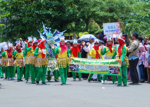 Karnaval Budaya Dalam Rangka MIlangkala ke-6 Kab. Pangandaran Berlangsung Meriah