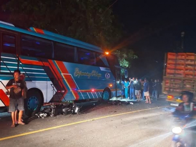 Kecelakaan Yamaha R15 VS Bus AKAP di Kalipucang Pangandaran, 1 Orang Meninggal Dunia