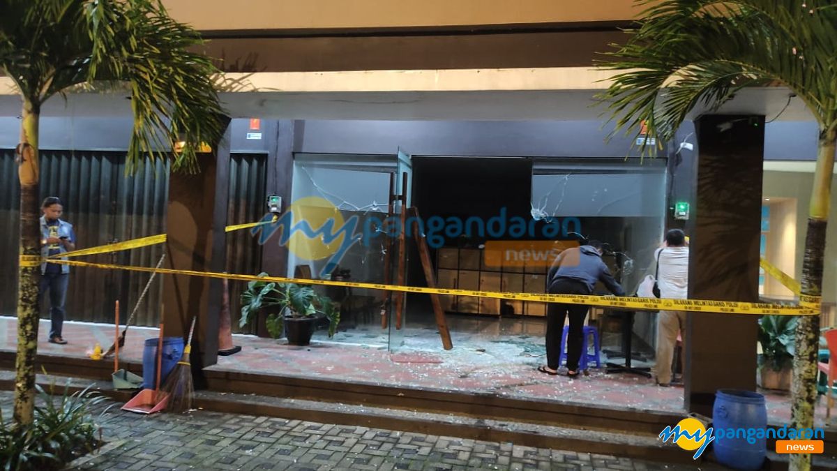 Keributan di Depan Kantor PT PMB Grand Pangandaran, Diduga Libatkan Orang Tak Dikenal dan Berujung Pengrusakan