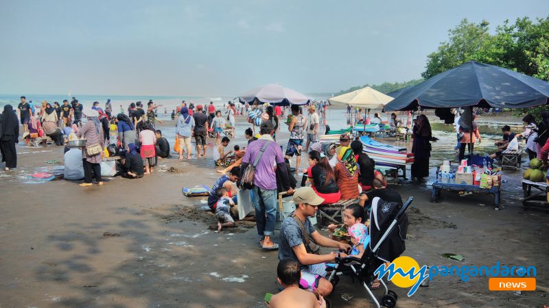 Libur Paskah 2019, Pantai Pangandaran di Serbu Pengunjung