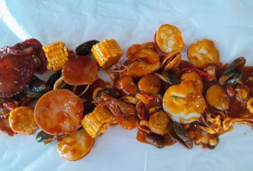 Mix Crabbys: Sajian Seafood Lengkap dari Pangandaran