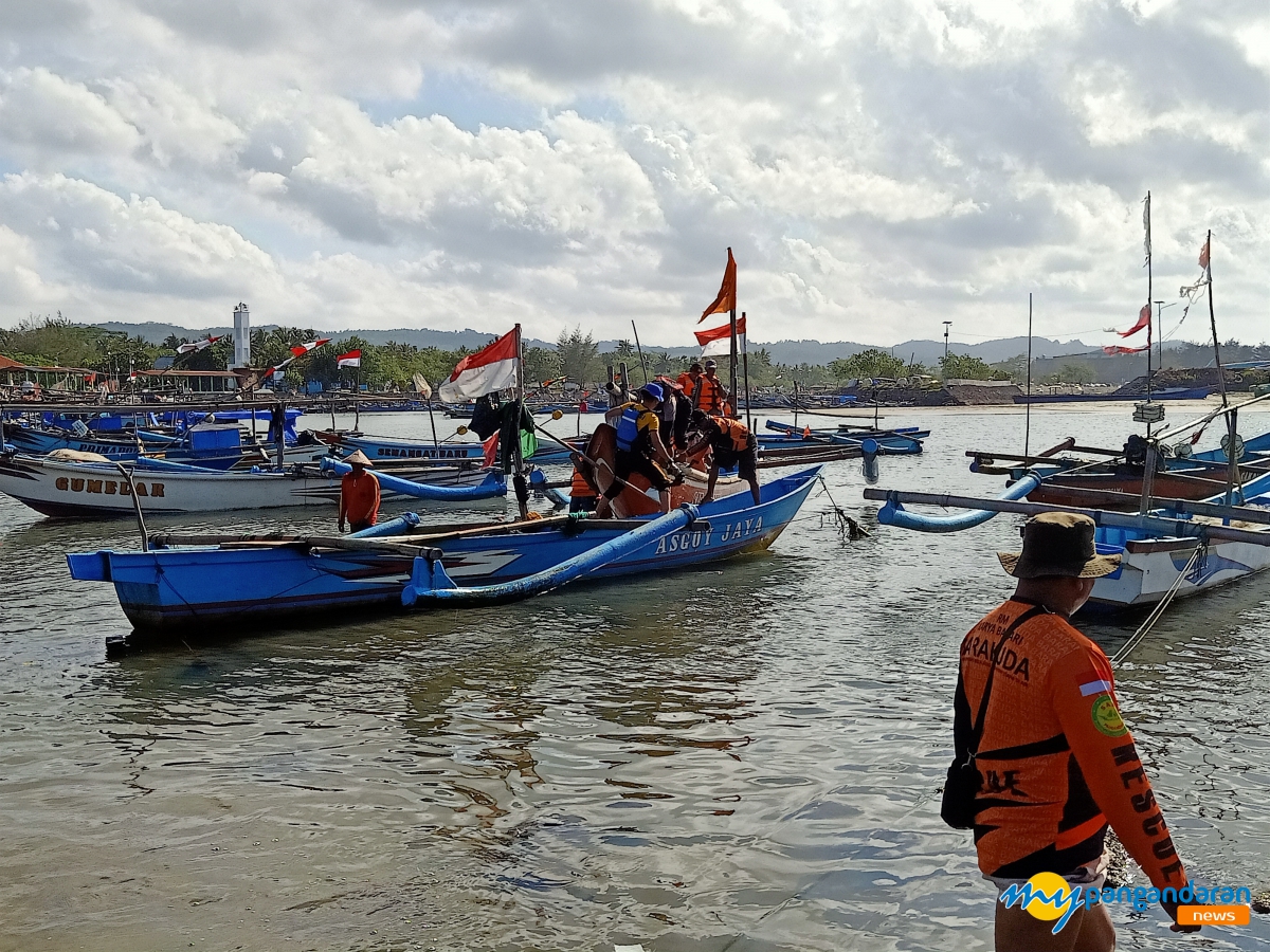 Nelayan Pangandaran Hilang Kontak, Tim SAR Barakuda Lakukan Pencarian