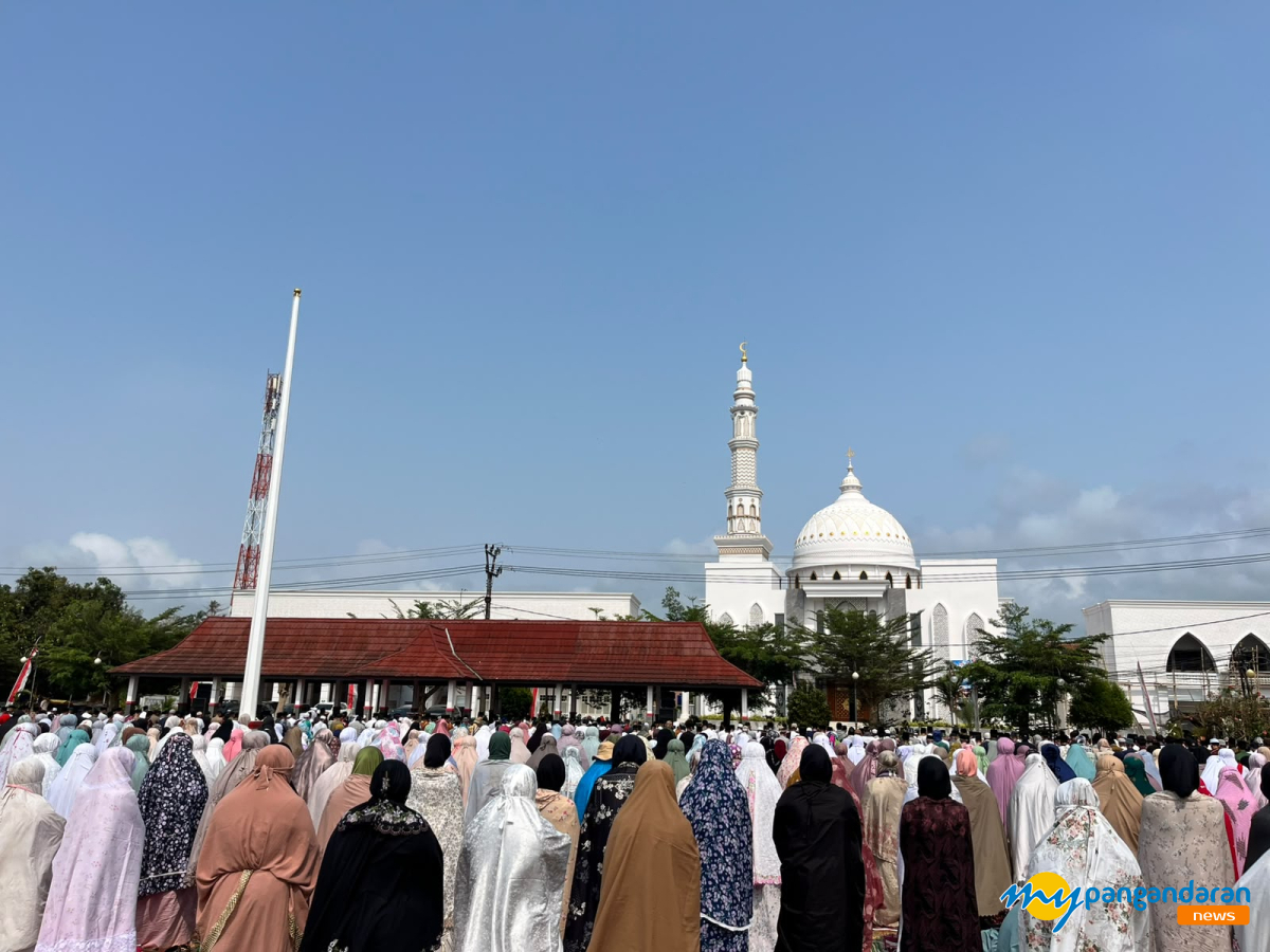 Pemkab Pangandaran Gelar Salat Istisqa, Berharap Hujan Segera Turun
