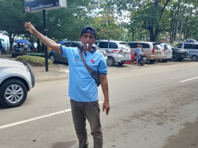 Pengelola Parkir Pangandaran Sediakan Nomor Aduan untuk Wisatawan