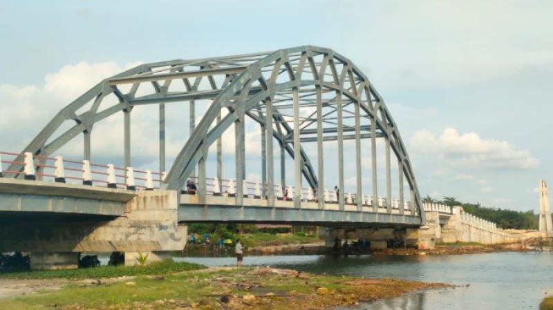 Pesona Jembatan Wiradinata Ranggajipang Pangandaran, Juga Menjadi Tempat Favorit untuk Memancing