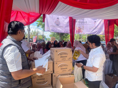 Polres Pangandaran Gelar Gerakan Pangan Murah di Cijulang, Beras hingga Minyak Goreng Ludes Diserbu Warga