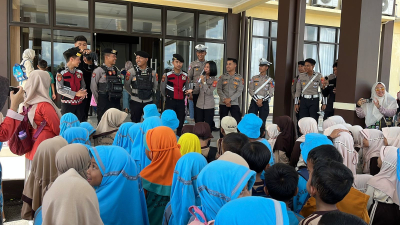 Ratusan Anak PAUD Kunjungi Polres Pangandaran, Belajar Tugas Polisi Sejak Dini