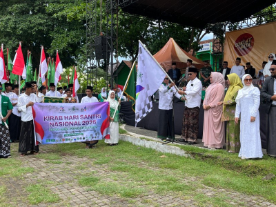 Ribuan Santri NU Padati Lapang Merdeka Pangandaran, Kobarkan Semangat Kebangsaan di Hari Santri 2025