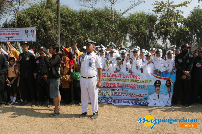 Susi Pujiastuti Pulang Kampung, Warga Pangandaran : Welcome Back