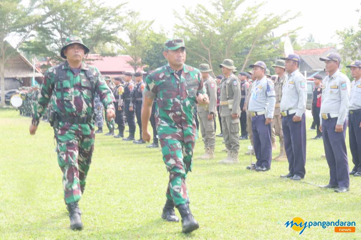 TNI Gelar Karya Bakti dalam Peringatan HUT ke-79 di Pangandaran