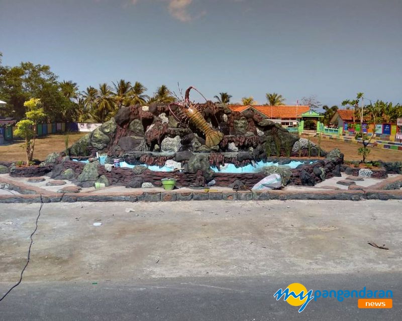 Unik, Ada Penampakan Udang Lobster Besar di Bagolo Pangandaran